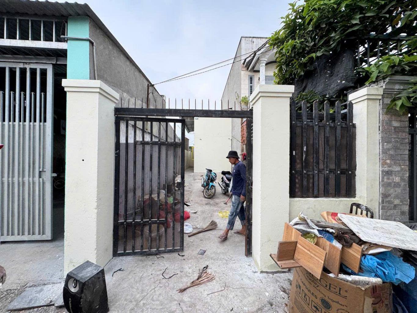 DÃY NHÀ TRỌ 10 CĂN PHÒNG MÔI PHÒNG RỘNG 16M2